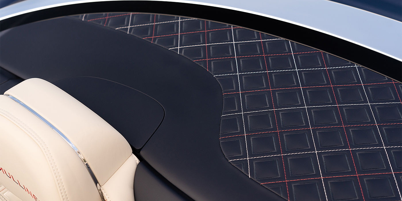 Bentley Firenze Bentley Continental GTC Mulliner convertible seat and cross stitched tonneau cover